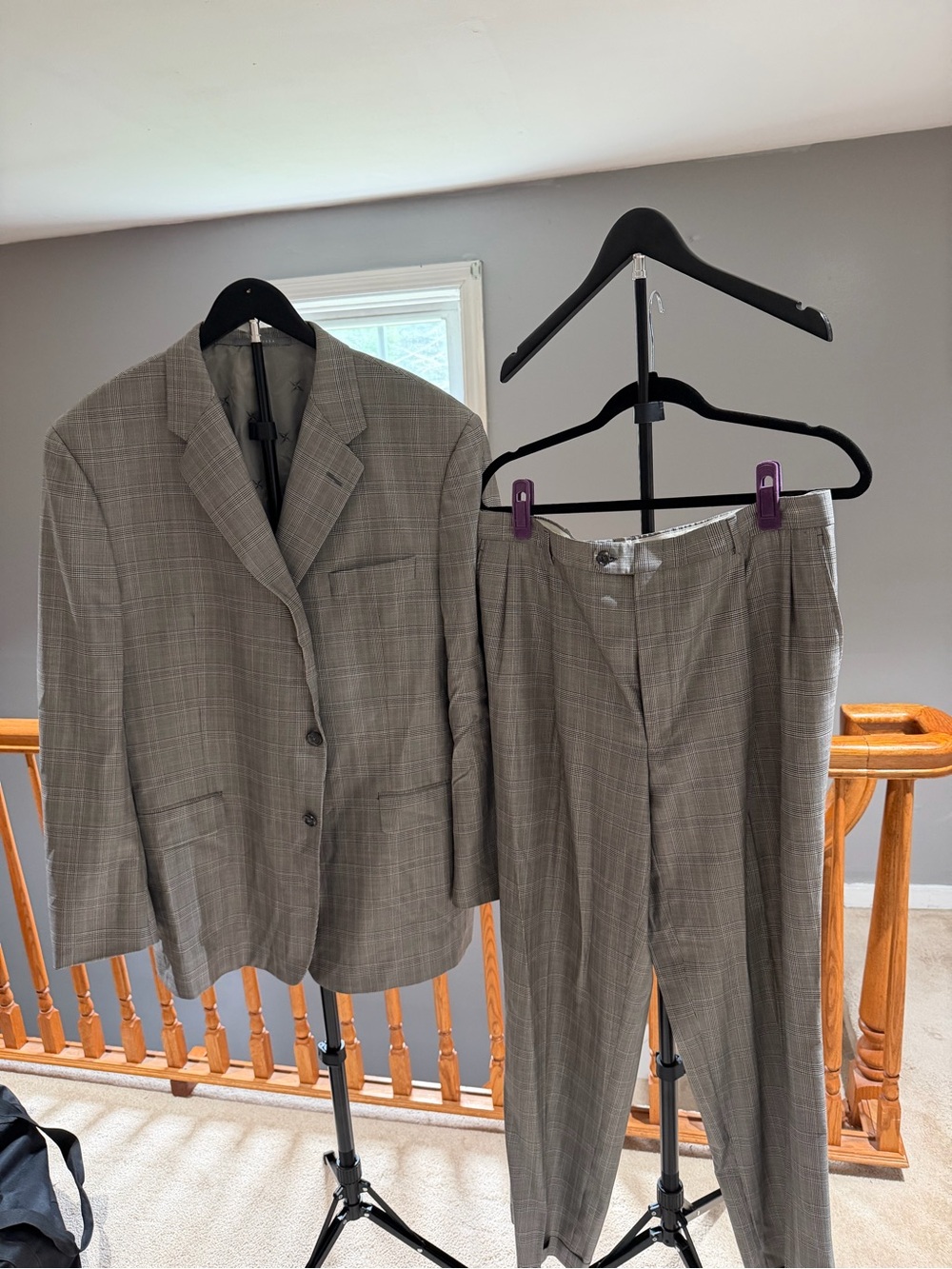 Hickey Freeman Men’s Suit/sz 46R